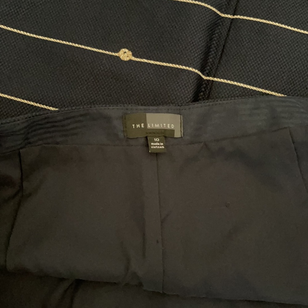 Skirt - Picture 4 of 5